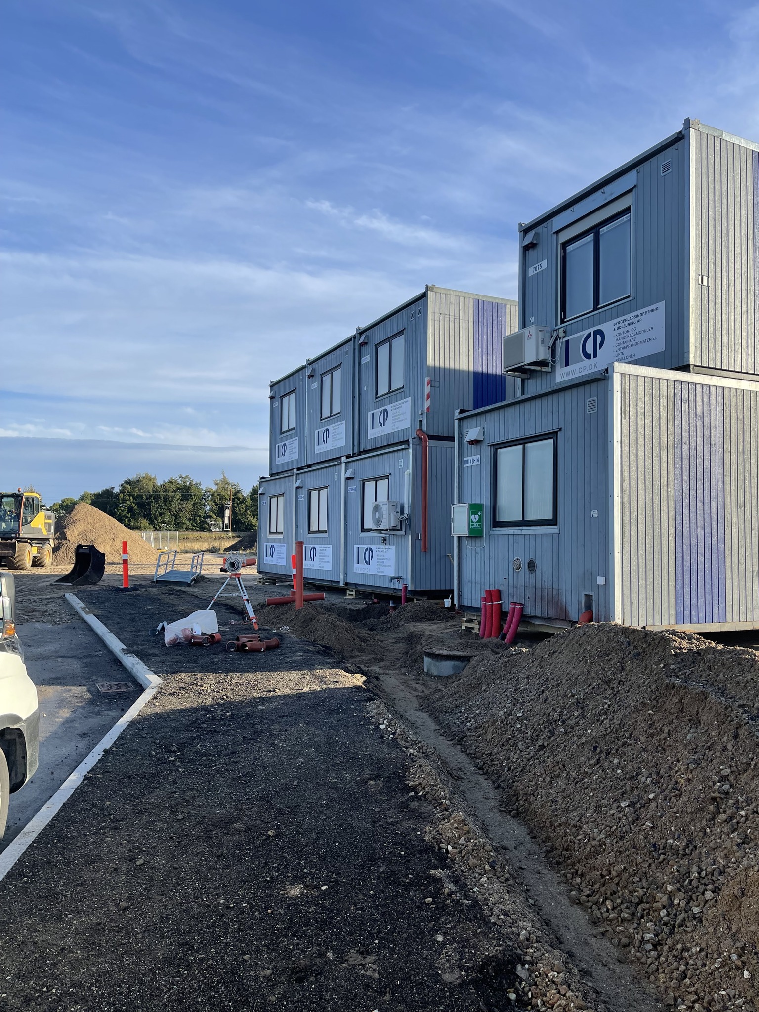 Skurby af skurvogne ved Næstved Svømmehal.